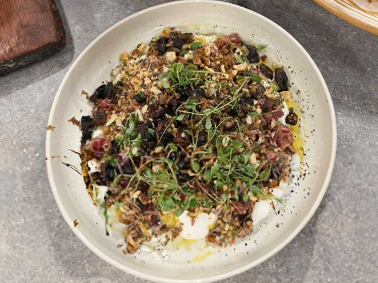 Oxtartar med stekt portabellosvamp