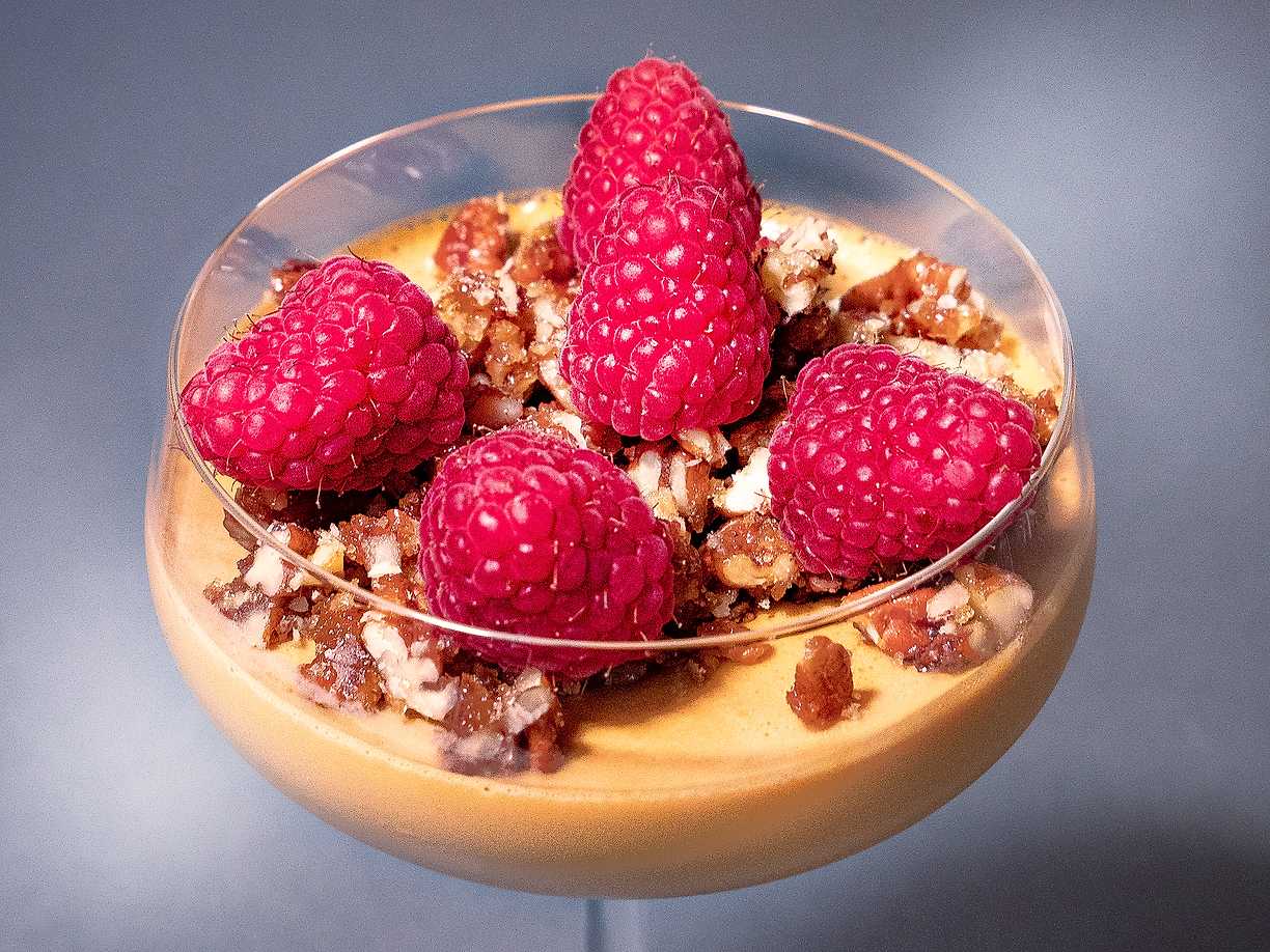 Pannacotta med dulce de leche och karamelliserade nötter