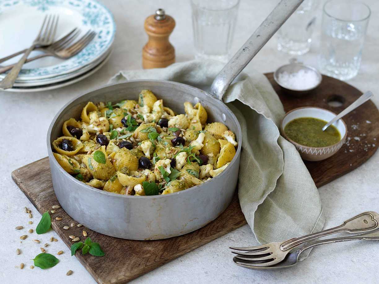 Pasta Vongoloni med pesto och blomkål | Kö