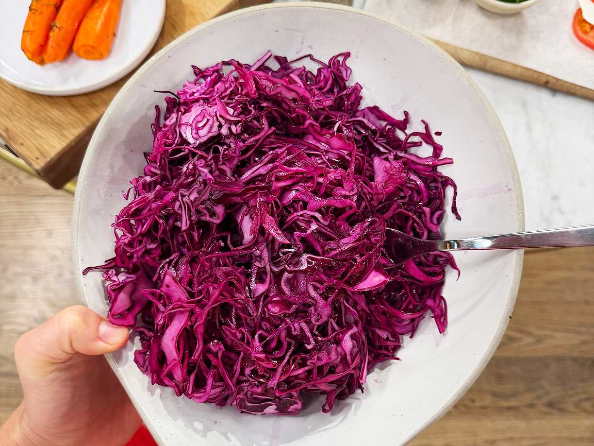 Rödkålssallad med ingefära
