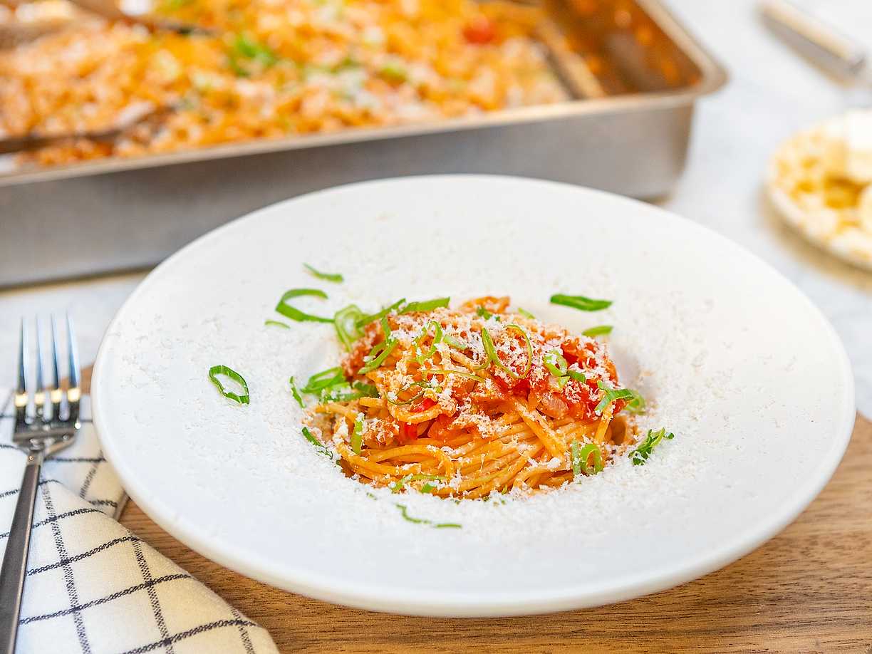 Rostad tomat- och chilipasta med fryst feta