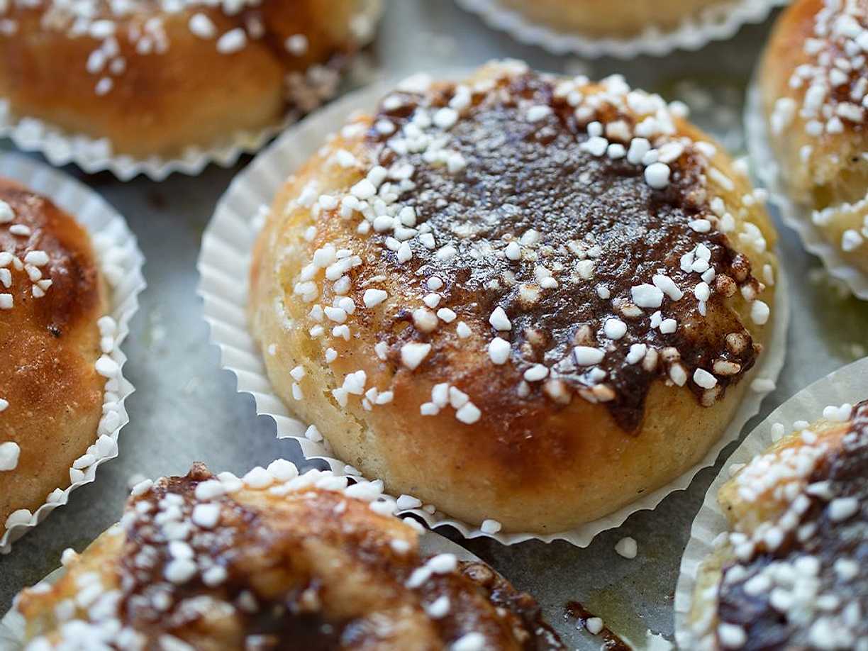 Runda, enkla kanelbullar