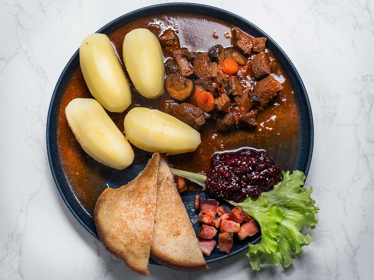 Rykande Bäckedalsgryta