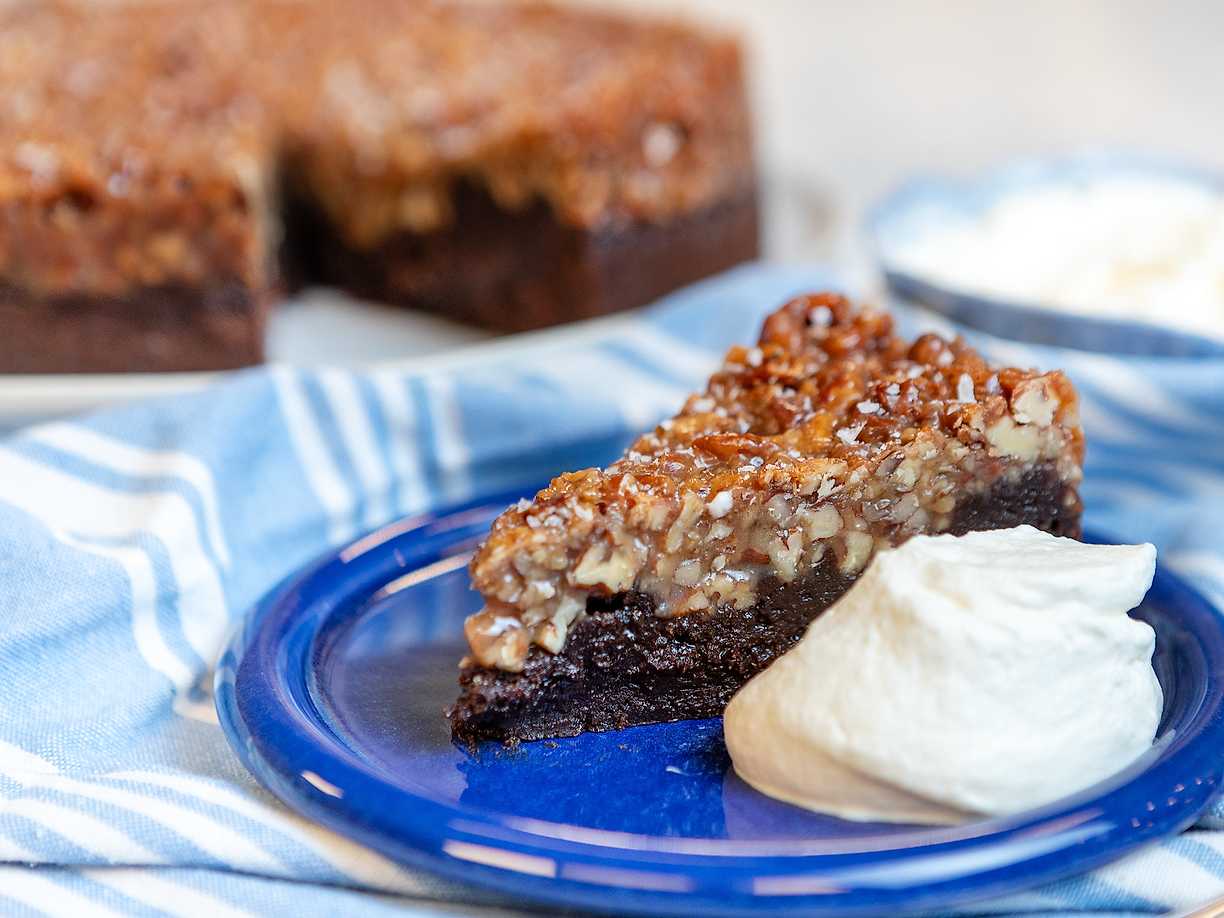 Ryttarkaka med pekannötstosca