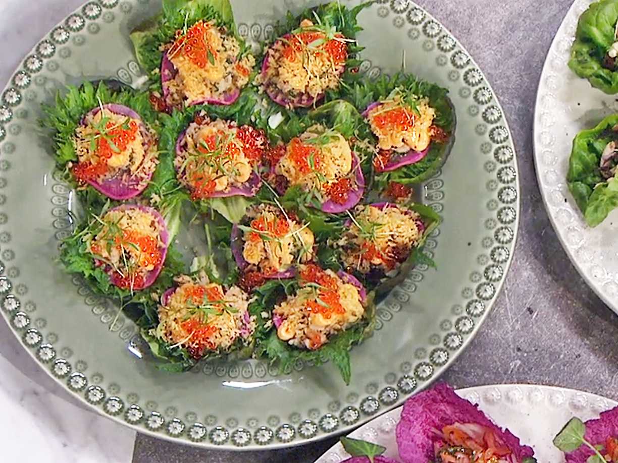 Skaldjur i salladsblad