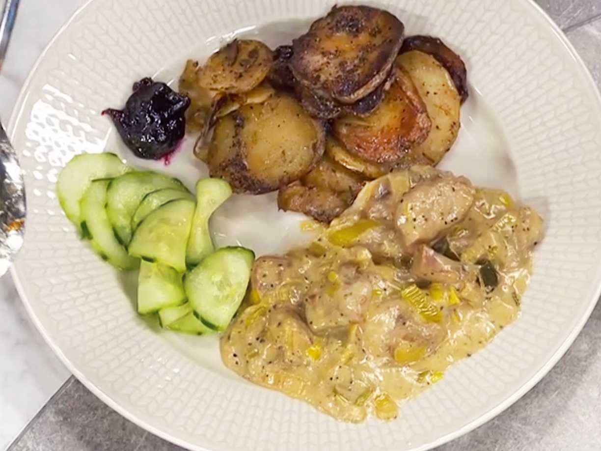 Smörstekt fasanbröst med cognacsgrädde