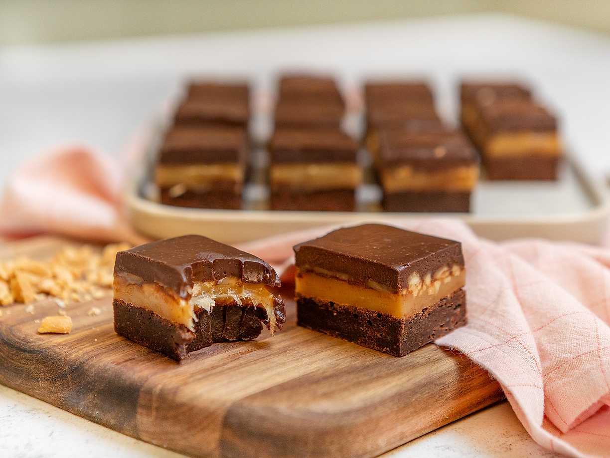 Snickersbar med kola och flingsalt