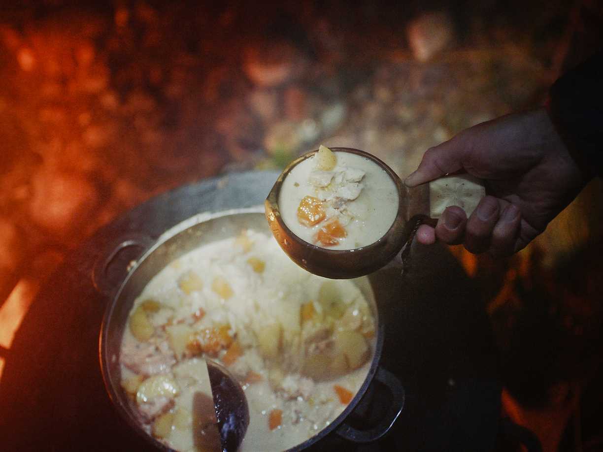 Soppa på öring med vitt vin