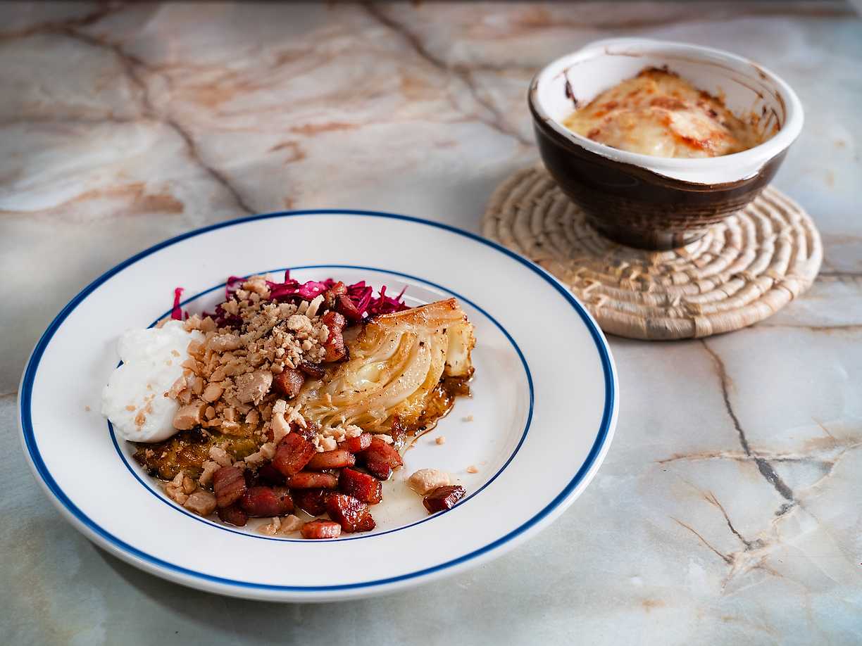 Sotad spetskål med fransk potatisgratäng