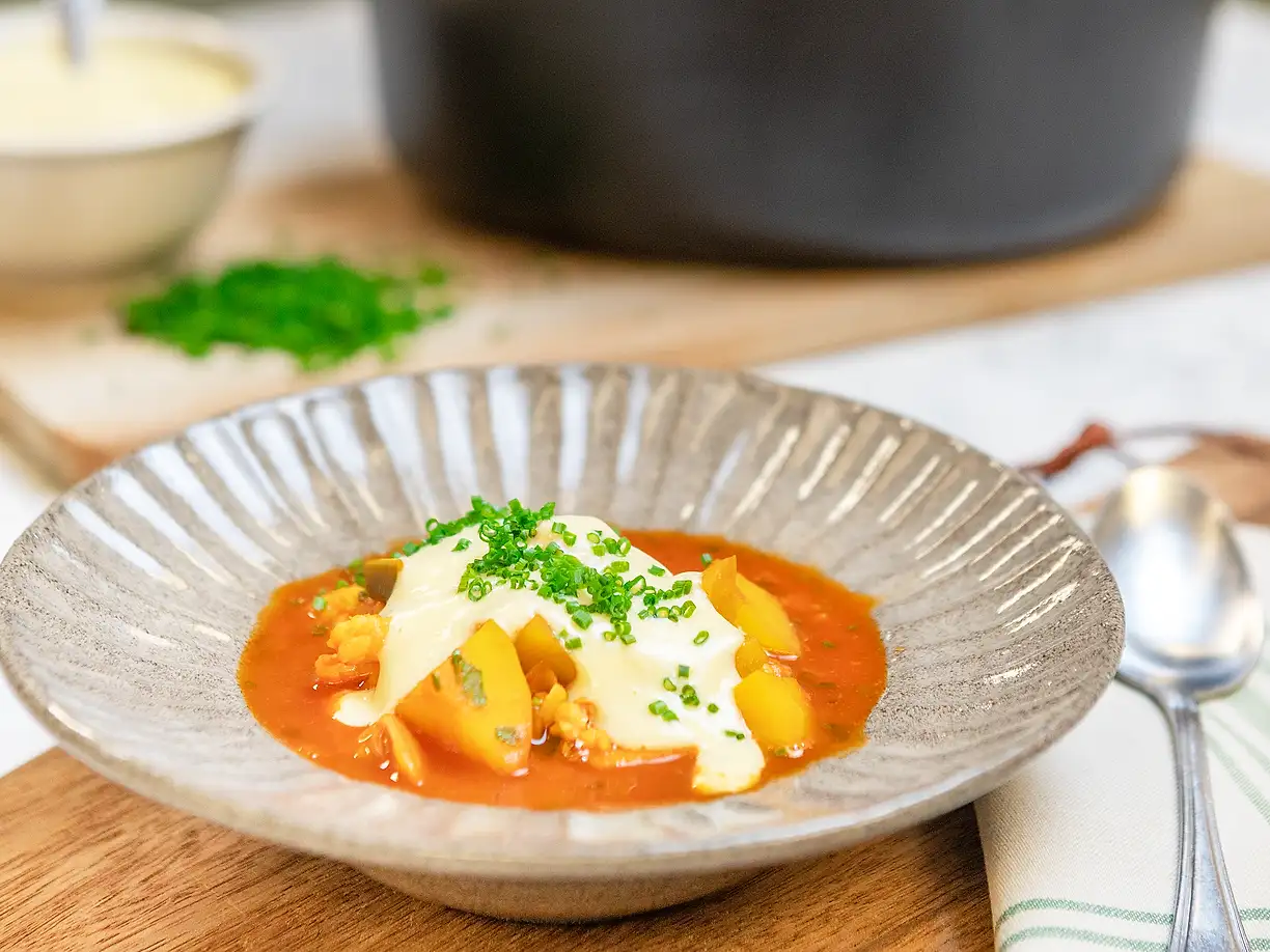 Stefans fisksoppa med saffran och aioli