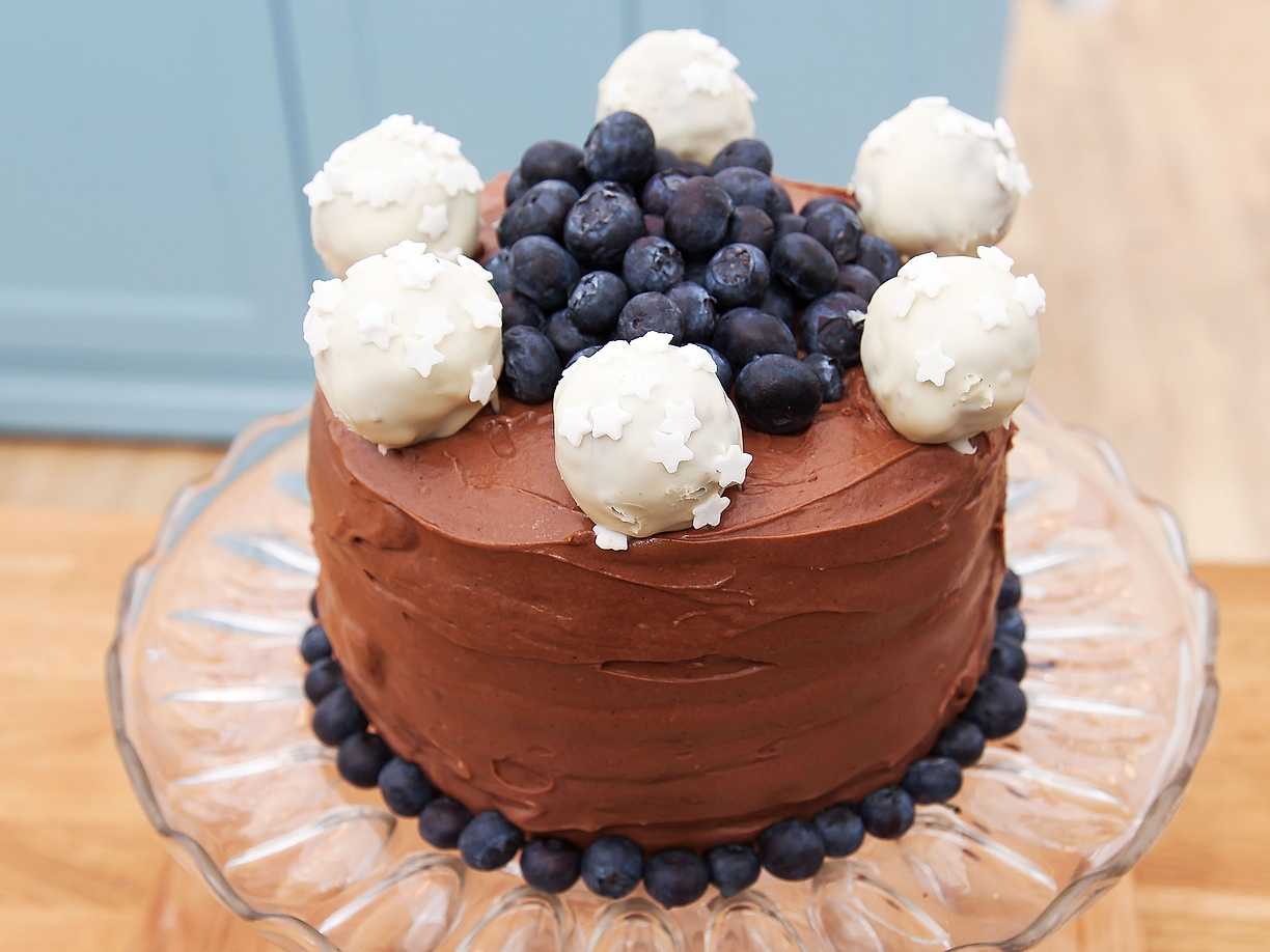 Very Berry Chocolate Cake K ket se Very Berry Chocolate Cake K ket se