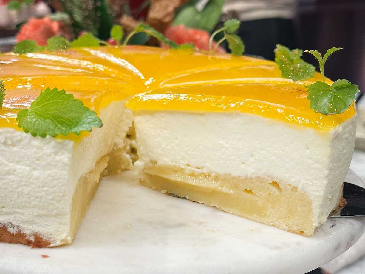 Vit kladdkaka med cheesecake