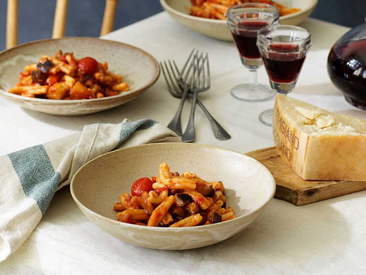 Pasta Strozzapreti alla Norma
