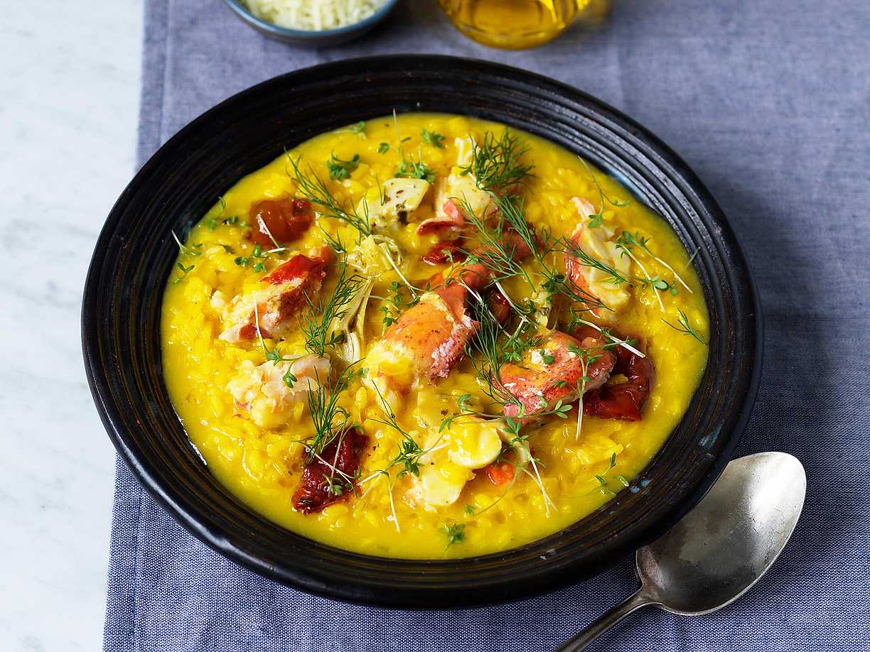 Saffransrisotto med hummer och prosecco