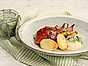 Allt-i-en-form med kyckling, chorizo och paprika