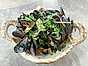 Asian moules mariniere