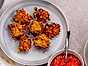 Bakwan jagung med sambal