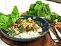 Chicken larb - thaisallad med kyckling och jordnötter