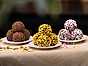Chokladbollar med tre olika smaker
