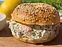 Chopped bagel med lax, färskost och gurka