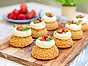 Choux au craquelin med jordgubbar och vaniljgrädde