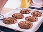 Cookies med mörk choklad och rostade hasselnötter