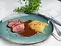 Dovhjort med potatiskaka och rödvinsås