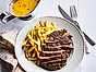 Entrecôte med hemgjorda pommes frites och chilibearnaise