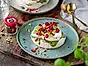 Festlig vaniljpavlova med pistagekräm och hallon Khoisan