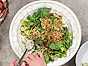 Grön crispy rice-sallad ny1