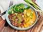 Het koreansk potatisgratäng med sojastekt kyckling