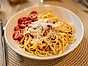 Isac Borns gräddiga carbonara