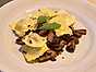 Karljohansvampsravioli med smör och salvia