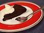kladdkaka med kaffe och romgrädde