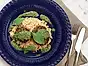 Lammfärsbiffar med oliver, citronbulgur och salsa verde
