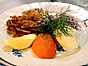 Löjrom med rösti och klassiska tillbehör