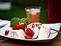 Marinerade jordgubbar med vaniljglass