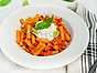 Pasta med rostade tomater och burrata