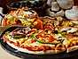 Pimpa din fryspizza snabbt och enkelt