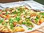 Pinsa bianca med kronärtskocka och parmesan