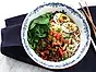 Ramen med fläskfärs och sesamfrön