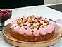 Saffranskladdkaka med lingonfrosting
