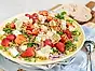 Sallad med couscous, getost och jordgubbar