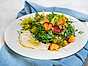 Sallad med persika och getost