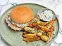 Smashed kycklingburgare med fetaostdressing