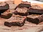 Sötpotatisbrownie med dadeltopping