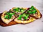Surdegspizza med rökt viltkött