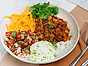 Tex mex-gryta med cheddar, ris och tomatsalsa