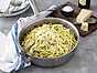 Zeta Pasta Linguine med ärter och zucchini