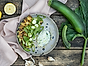 Zucchini-steak med zucchini-tzatziki